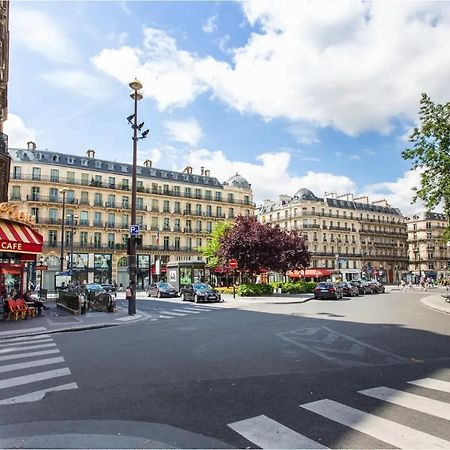 Appartamento Cmg Place De Clichy - Metro Europe Parigi Esterno foto
